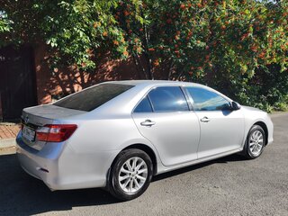 2013 Toyota Camry VII (XV50), серебристый, 1450000 рублей, вид 4