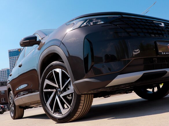 2026 Jetta VS8, чёрный, 2540000 рублей - вид 5