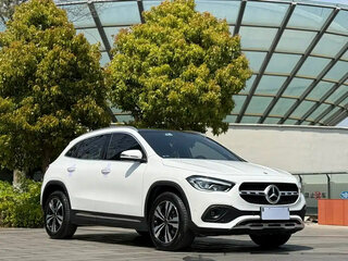 2022 Mercedes-Benz GLA 180 II (H247), белый, 2340004 рублей, вид 3