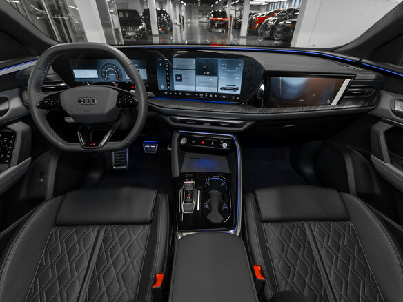 2026 Audi Q5 45 TFSI III (GU), зелёный, 7180000 рублей - вид 7