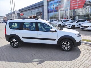 2026 Lada (ВАЗ) Largus Cross I Рестайлинг, белый, 2072000 рублей, вид 4