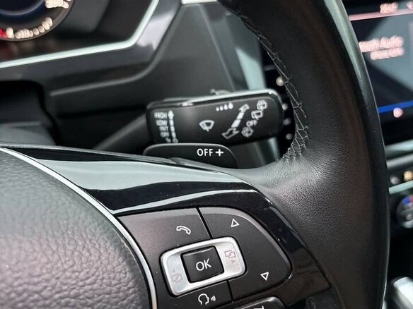 2017 Volkswagen Tiguan II, чёрный, 3440000 рублей - вид 35