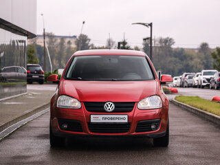 2008 Volkswagen Golf V, красный, 474000 рублей, вид 4