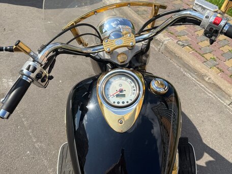 2006 Yamaha XVS1100, золотистый, 750000 рублей, вид 4
