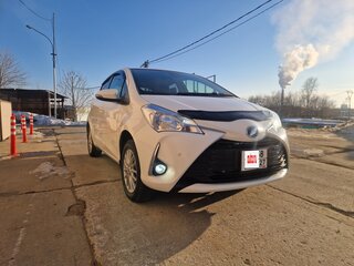 2020 Toyota Vitz III (XP130) Рестайлинг 2, белый, 1100000 рублей, вид 2