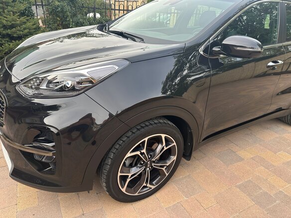 2020 Kia Sportage IV Рестайлинг, чёрный, 2650000 рублей - вид 10