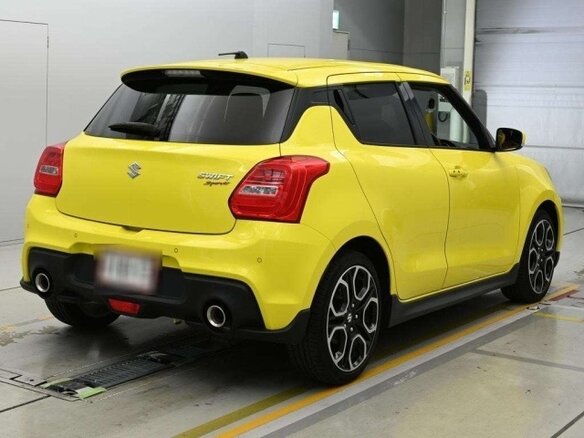 2023 Suzuki Swift Sport V, жёлтый, 1500000 рублей - вид 4