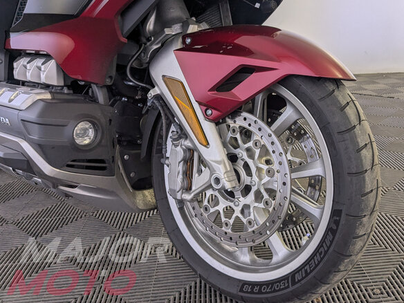 2020 Honda GL 1800 Gold Wing, красный, 2390000 рублей - вид 13