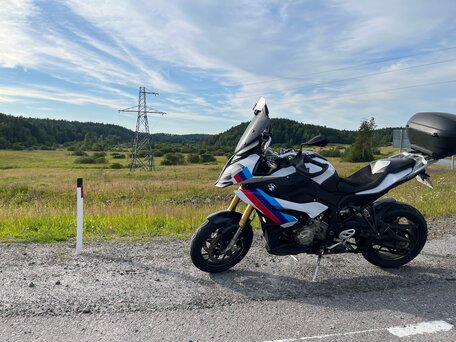 2015 BMW S 1000 XR, белый, 880000 рублей, вид 2