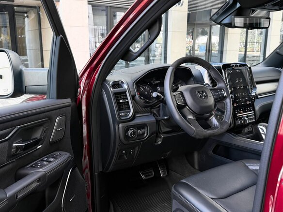 2024 Ram 1500 Crew Cab TRX V, красный, 15990000 рублей - вид 20