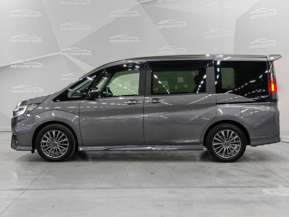 2020 Honda Stepwgn Spada V Рестайлинг, серый, 2700000 рублей - вид 1