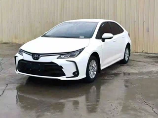 2022 Toyota Corolla XII (E210), белый, 1600000 рублей, вид 2