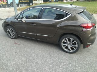 2012 Citroen DS4, коричневый, 999999 рублей, вид 4