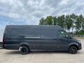 2026 Mercedes-Benz Sprinter, серый, 11060000 рублей - вид 1