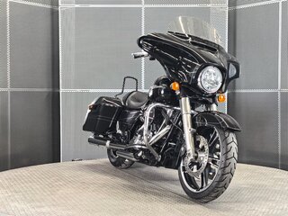 2014 Harley-Davidson Street Glide Special, чёрный, 1439000 рублей, вид 3