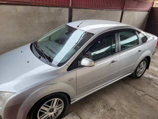 2007 Ford Focus II Рестайлинг, серебристый, 700000 рублей, вид 4