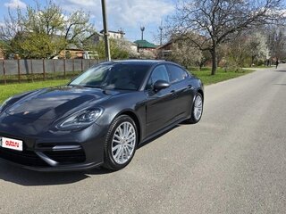 2017 Porsche Panamera 4 Executive II, серый, 5467800 рублей, вид 2