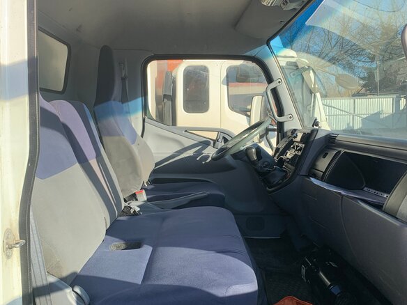 2017 Fuso (Mitsubishi) Canter, белый, 2270000 рублей - вид 21
