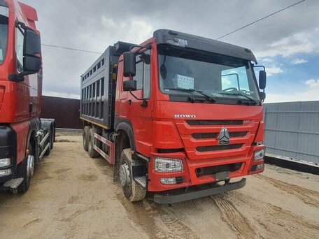 2023 Sinotruk Howo HW76, красный, 8900000 рублей, вид 4