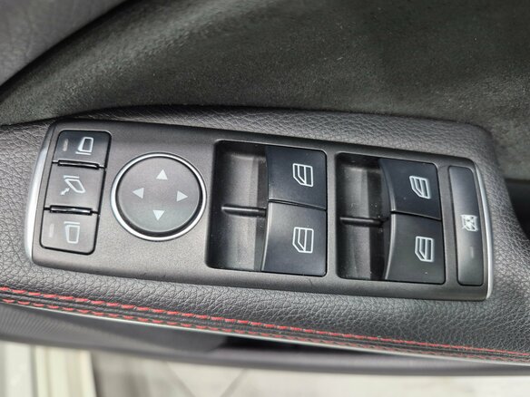 2015 Mercedes-Benz CLA 180 I (C117, X117), белый, 1599000 рублей - вид 18