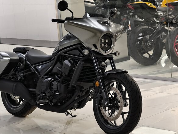 2026 Honda CMX 1100 Rebel, серый, 1550000 рублей - вид 15