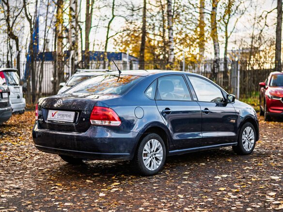 2014 Volkswagen Polo V, синий, 720000 рублей - вид 1