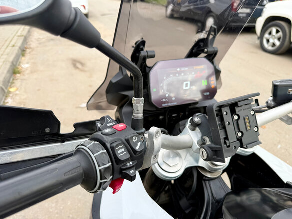 2020 BMW F 850 GS, белый, 850000 рублей - вид 8