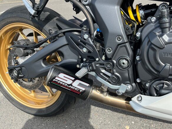 2022 Yamaha YZF-R7, золотистый, 1800000 рублей - вид 14