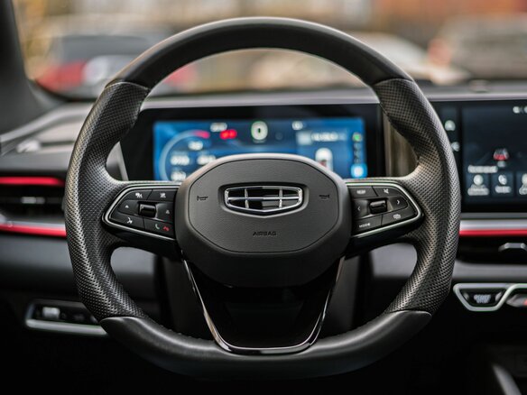 2024 Geely Coolray I Рестайлинг, белый, 2009000 рублей - вид 6