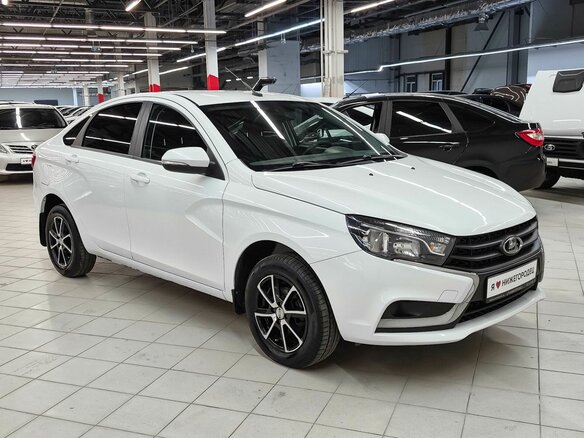 2019 Lada (ВАЗ) Vesta I, белый, 841000 рублей - вид 1