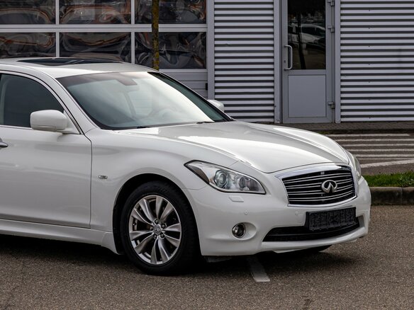 2011 Infiniti M25 IV, белый, 1695000 рублей - вид 8