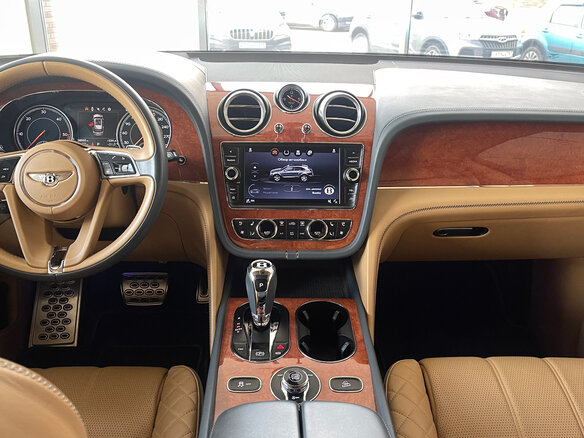 2018 Bentley Bentayga I, синий, 12900000 рублей - вид 13
