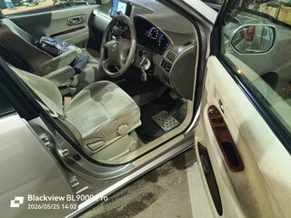 2003 Toyota Gaia, серый, 650000 рублей, вид 5
