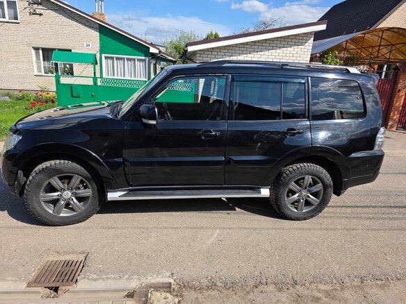 2015 Mitsubishi Pajero IV Рестайлинг 2, чёрный, 2550000 рублей - вид 6