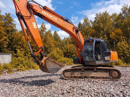 2012 Hitachi ZX200, красный, 3490000 рублей, вид 3