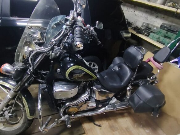 1990 Honda Shadow 750, чёрный, 300000 рублей - вид 3