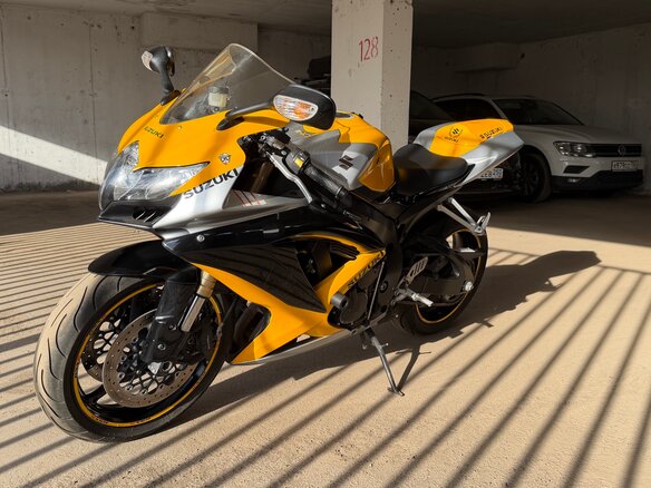 2008 Suzuki GSX-R 600, жёлтый, 650000 рублей - вид 5