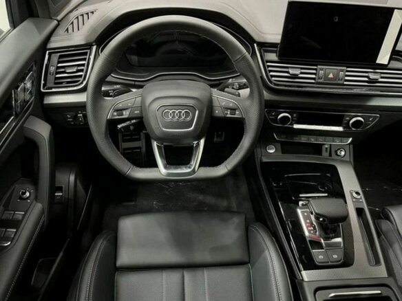 2025 Audi Q5 L 45 TFSI II (FY) Рестайлинг, чёрный, 5750000 рублей - вид 8