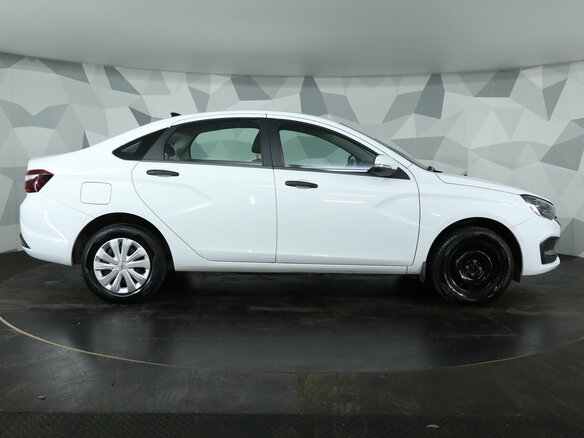 2023 Lada (ВАЗ) Vesta I Рестайлинг (NG), белый, 1189000 рублей - вид 3