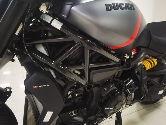 2021 Ducati Diavel, серый, 2390000 рублей - вид 20