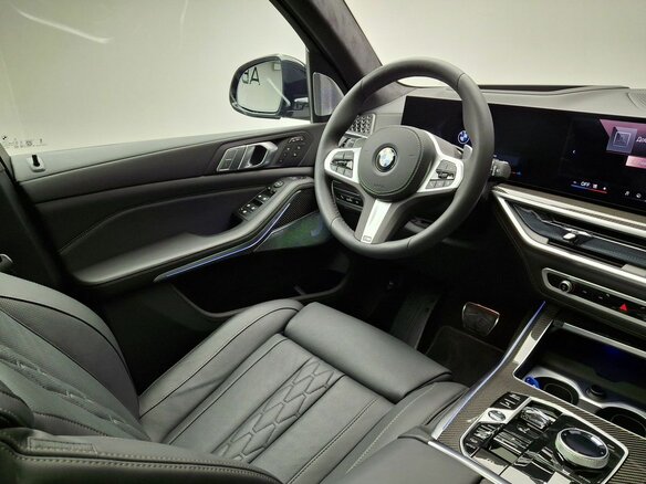 2026 BMW X7 40d I (G07) Рестайлинг, чёрный, 18950000 рублей - вид 7