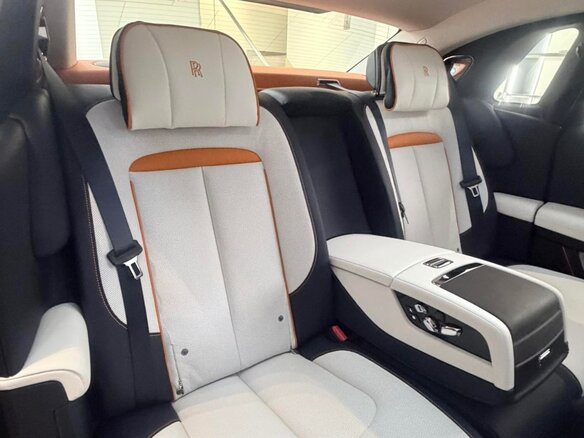 2025 Rolls-Royce Ghost Extended II Рестайлинг (Series II), чёрный, 43500000 рублей - вид 9