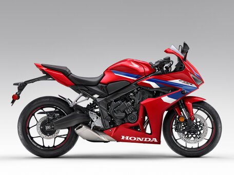 2026 Honda CBR 650R, красный, 1490000 рублей, вид 2