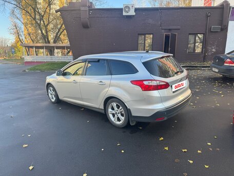 2013 Ford Focus III, серебристый, 470000 рублей, вид 3