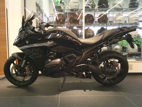 2026 BMW R 1300 RS, чёрный, 2320000 рублей, вид 2