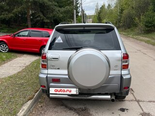 2001 Toyota RAV4 II (XA20), серебристый, 810000 рублей, вид 4