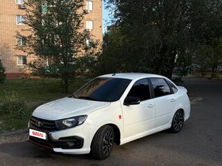 2019 Lada (ВАЗ) Granta Drive Active I Рестайлинг, белый, 700000 рублей, вид 2