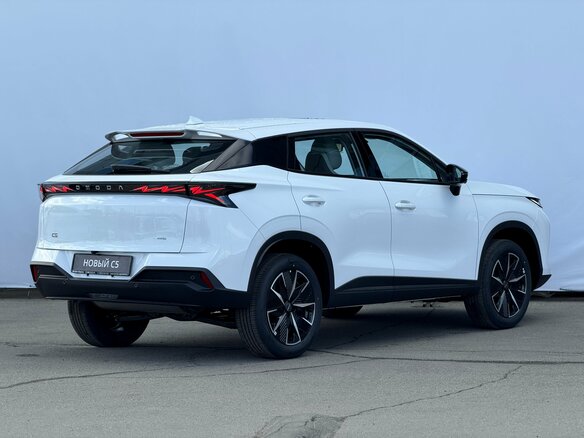 2026 Omoda C5 II, белый, 2929000 рублей - вид 5