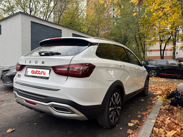 2024 Lada (ВАЗ) Vesta SW Cross I Рестайлинг (NG), белый - вид 2