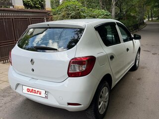 2020 Renault Sandero II Рестайлинг, белый, 749000 рублей, вид 4